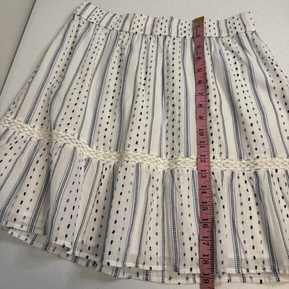 LOFT Tiered Ruffle Skirt Women's Medium White Blue Dots Lace Lined Boho Cottage - Picture 9 of 9